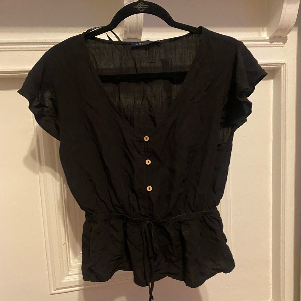 Linen top NWT!!
